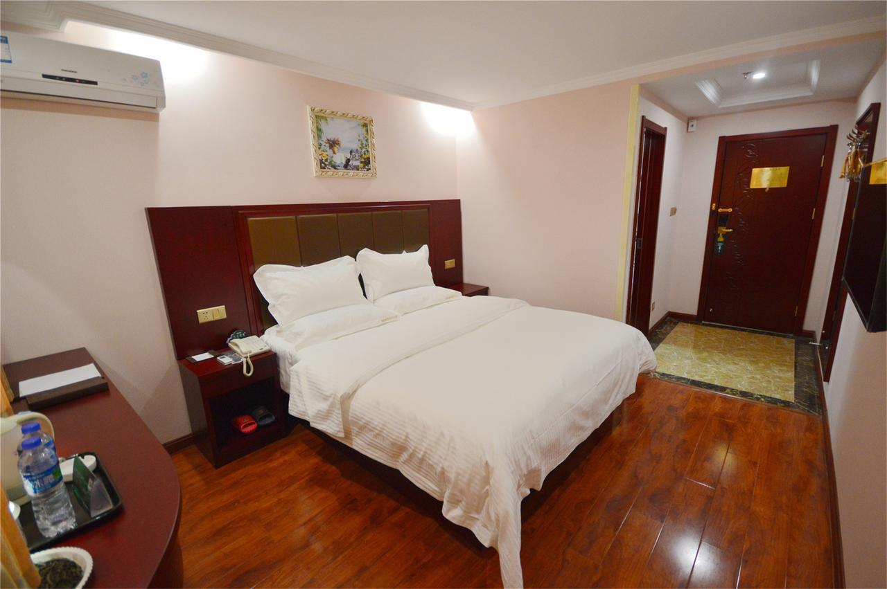 Greentree Inn Jiangsu Taizhou Jingjiang Bus Station Express Hotel Экстерьер фото