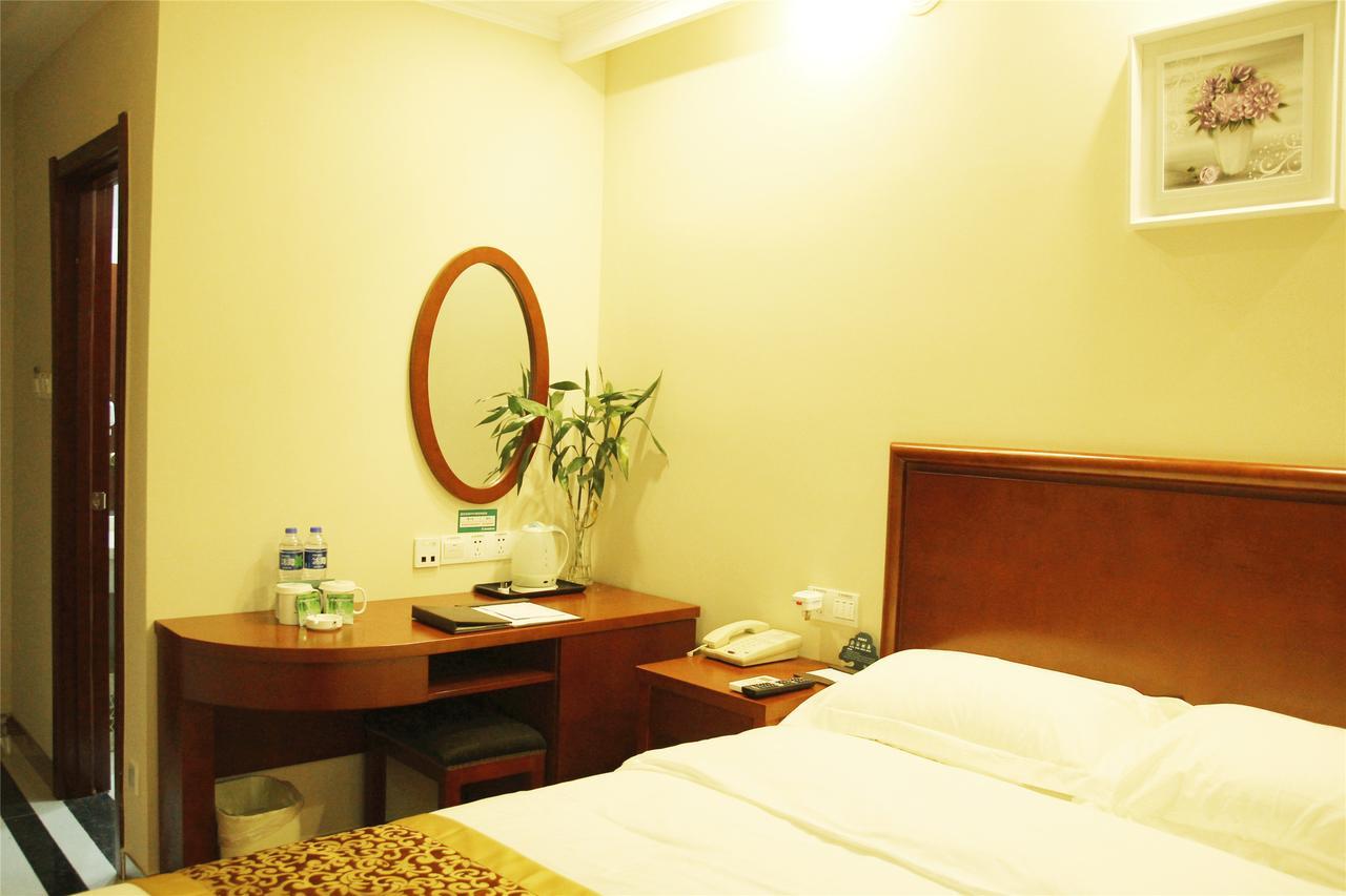 Greentree Inn Jiangsu Taizhou Jingjiang Bus Station Express Hotel Экстерьер фото